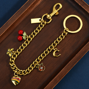 Llavero Dorado Vintage, Cadena <span class=keywords><strong>para</strong></span> Bolso y Extensor <span class=keywords><strong>de</strong></span> Correa, Accesorio Decorativo Versátil <span class=keywords><strong>para</strong></span> Bolsos, Carteras y Jeans - Product Image 2