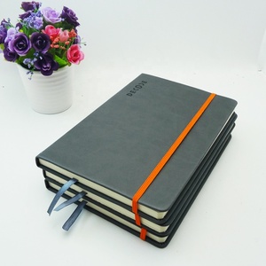 Carnet de notes en cuir PU gris de haute qualité format A5 Journal Journal avec bande élastique - Product Image 1