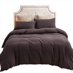 Parure de lit de luxe indienne en coton 200TC avec 2 taies d'oreiller modernes et douces pour la décoration de la maison et des hôtels - Product Image 1