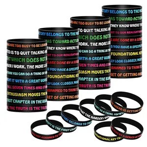 Pulseira de frases inspiradoras de borracha de silicone preto personalizada barata com logotipo de pulseira de palavras motivacionais de amostra grátis