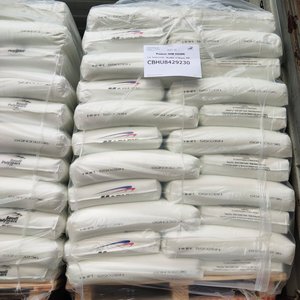 Granulés de PEHD vierges de qualité <span class=keywords><strong>alimentaire</strong></span> HDPE HXM 50100 MFR 10.0 pour le moulage par soufflage et le thermoformage, pour réservoirs de carburant et bidons - Product Image 6