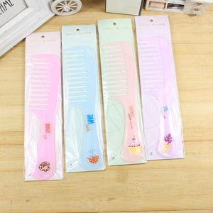 Peine de plástico de colores con dientes grandes, 15-20 cm, diseño de dibujos animados, ligero, para uso doméstico, colores mezclados, patrón aleatorio - Product Image 1