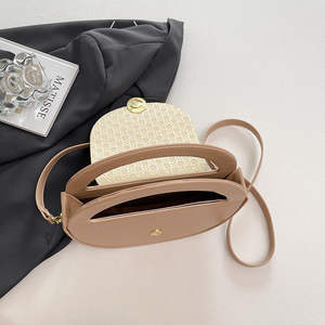 Sac à main en cuir PU pour femmes, tendance, rond, compact et exquis, sac à bandoulière - Product Image 6