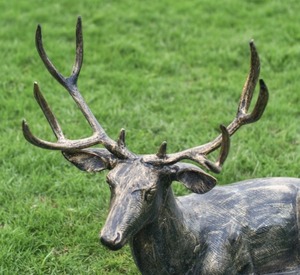 Main Grand Renne Jardin Sculpture De Noël Décoratif Grand Renne Showpiece Modèle Solide Cerf Figurine pour Ferme - Product Image 5