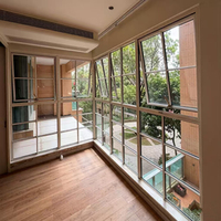 Ventana Francesa de Aluminio con Arco Superior, Persiana de Acero Inoxidable, Vidrio Triple Aislante, Diseño Personalizado para Exteriores de Villas