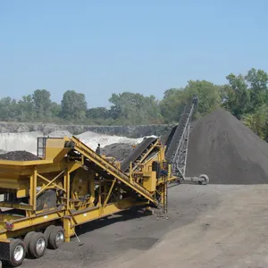 Trituradora de piedra portátil, maquinaria de fabricación de materiales de construcción, planta de trituración de piedra de cantera