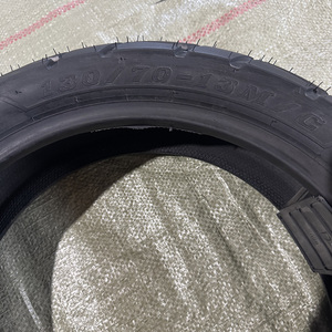 Neumático para Motocicleta de Tres Ruedas 130/60-13, Nuevo y Popular en China - Product Image 6