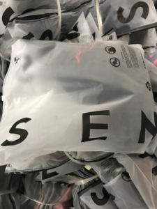 Wholesale Cheap Mixed Bale of Used Women's Summer <b>Clothes</b> From USA and Korea Second Hand Wear Random Delivery - Product Image 6