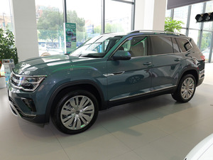 2025 per <span class=keywords><strong>Touareg</strong></span> Pro 450TSI per <span class=keywords><strong>Touareg</strong></span> Nuovo Automatico FWD/AWD 4WD SUV Dimensione pneumatici R16 Emissioni Euro VI Telecamera posteriore Interni in pelle Turbo - Product Image 3