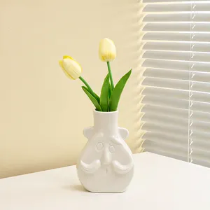 Nordic Modern Porcelain Flower Pot Table Top Accessories Matte White Ceramic Vase for Home Decor