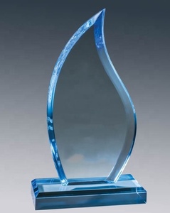 Iperartigianato all'ingrosso a buon mercato personalizzato nome individuale inciso di alta qualità cristallo bianco premio trofeo con base Souvenir regali - Product Image 6