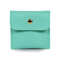 Pochette à bijoux en cuir PU avec logo personnalisé pour bagues, boucles d'oreilles, colliers, sacs enveloppe à boutons, emballage textile