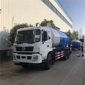 Camions-citernes manuels diesel Clw 6x4 18 m³ à pompe à vide haute pression pour aspiration des eaux usées - Product Image 2