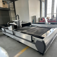 Machine de découpe laser à fibre CNC économique 6025 4020 3015 1500W 2000W 3000W 6000W pour plaques métalliques en acier inoxydable et acier au carbone