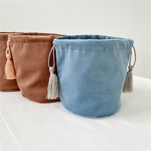 Chuanghua Eco Friendly Luxury Velvet <b>Dust</b> <b>Bag</b> <b>Dust</b> <b>Bags</b> Custom Packaging <b>Bag</b> Velvet Round Pouch With Tassel - Product Image 3
