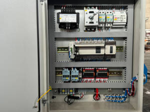 4 con lăn tấm <span class=keywords><strong>CNC</strong></span> tấm kim loại Máy uốn công suất cao tấm cán máy - Product Image 2