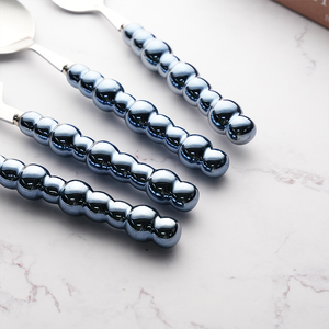 Morden <span class=keywords><strong>Flatware</strong></span> Set cho phục vụ độc đáo Bộ đồ ăn hình dạng ngọc trai xử lý cổ điển sang trọng dao kéo ướt đám cưới - Product Image 2