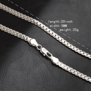 <span class=keywords><strong>Collana</strong></span> a Catena Cubana Placcata Oro e <span class=keywords><strong>Argento</strong></span> all'Ingrosso, <span class=keywords><strong>Collana</strong></span> a Catena a Maglie Triangolari a Serpente per Uomo e Donna - Product Image 2