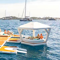 Île flottante gonflable robuste - Plateforme aquatique Drop Stitch pour complexes hôteliers et parcs aquatiques, logo personnalisé et vente en gros