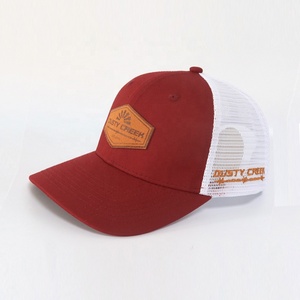 Chapeau d'été classique et décontracté pour hommes, meilleur marché, logo <span class=keywords><strong>en</strong></span> cuir, casquettes de camionneur 6 panneaux <span class=keywords><strong>en</strong></span> maille personnalisées pour l'extérieur, petit <span class=keywords><strong>lot</strong></span> personnalisé - Product Image 1