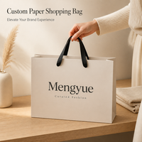 Sac fourre-tout en papier d'art mat laminé de luxe, avec logo de marque imprimé à chaud en feuille d'or, pour boutique de vêtements
