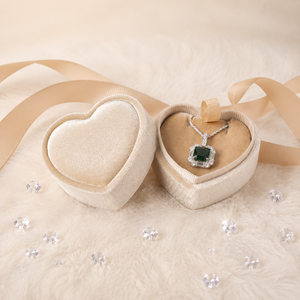 Minimalist Heart Shaped Velvet Jewelry <b>Box</b> for <b>Rings</b> Earrings Storage OEM ODM Acceptable - Product Image 3