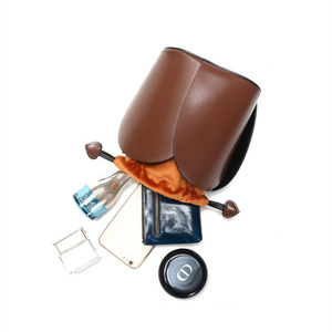 Mini Borsa a Secchiello da Donna di Design Ultima Novità alla Moda con Coulisse in Vera Pelle e Tracolla - Product Image 6