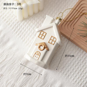 Vente en gros de couronnes de Noël en PVC blanc, ornements suspendus en forme de flocon de neige, cintres en forme de boule et d'arbre pour décoration de Noël, ornements d'aménagement de scène d'arbre - Product Image 5