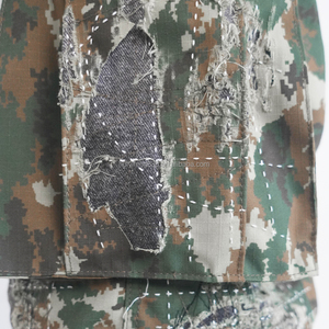 Pantalones Cortos Cargo de Camuflaje con Bolsillos Utilitarios, Diseño Desgastado y Rasgado, Estampado Completo, para Hombre, Diseño de Moda Personalizado, Jeans Anchos de Mezclilla - Product Image 5