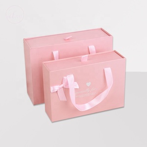 Luxury Foil Stamp Logo Pink Women Gift Box Extra Large Custom Draw Paper Dress Gift Box For Wedding Clothing