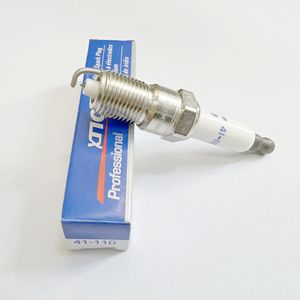 Bougies d'allumage automatiques de pièces de rechange de haute performance 41-110 12621258 - Product Image 4