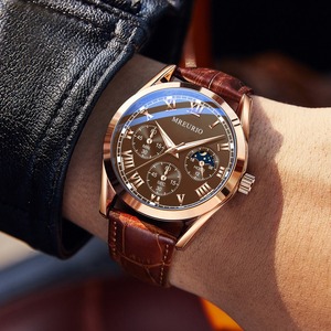 Stock di fabbrica cinturino in pelle di colore marrone nero con orologio al quarzo da uomo rotondo in lega