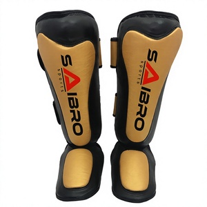 Protège-tibias et protège-pieds en cuir PU personnalisables pour le Muay Thai, le MMA, la boxe, le karaté et l'entraînement en arts martiaux - Product Image 4