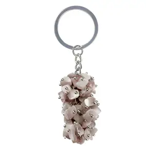 Cristal artisanat pas cher prix cristal porte-clés pierre concassée énergie porte-clés violet opale raisin en forme de pendentif pour cadeau d'anniversaire