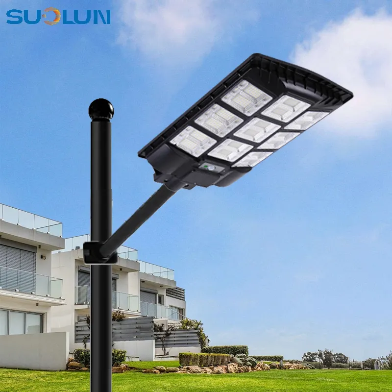 Iluminación solar de estacionamiento SUOLUN Ip65 impermeable al aire libre 400W 500W 800W 1000W Luz de calle solar led todo en uno integrada