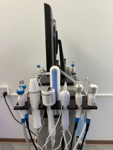 NOUVEAU 2025 – Appareil de Soin du Visage 18-en-1 à Jet d'Oxygène pour Raffermissement et Blanchiment de la Peau – Nettoyage Facial à l'Oxygène pour Salons de Beauté - Product Image 5