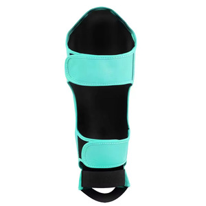 Protections de tibias professionnelles en cuir pour Muay Thai, taille adulte, logo personnalisé, protection de haute qualité, prix bas, service OEM. - Product Image 3