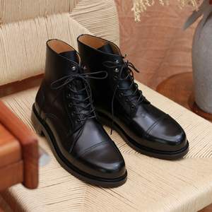 Botas británicas retro para hombre, modernas y versátiles, con cordones, de cuero genuino. - Product Image 4