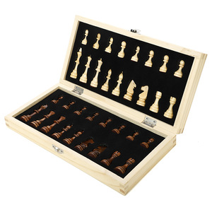 Vente directe d'usine Peinture de bûche de haute qualité Jeu d'échecs en bois de magnétisme pliable - Product Image 6