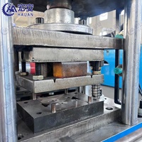 Máquina formadora de vigas en V servoaccionada HAUAN con PLC, motor de alta potencia y engranajes, máquina de perfiles de acero para estructuras.