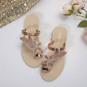 Usa Mairun I-0605 Korean Style PVC Upper Flat Sandals Glitter Flower Print Fashion Trend Women Summer Clip <b>Toe</b> Outdoor Beach - Product Image 2