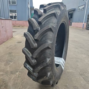 Pneu radial sans chambre à air 380/85R24 420/85R24 <span class=keywords><strong>460</strong></span>/<span class=keywords><strong>85R38</strong></span> Pneu de tracteur agricole Haute qualité avec garantie longue durée - Product Image 1