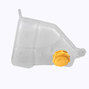 Réservoir d'expansion de liquide de refroidissement Ford avec bouchon jaune pour les modèles Fiesta 02-2008 cinquième et sixième génération - Product Image 1