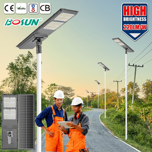 Lampe solaire LED extérieure 8000LM 10000LM, IP65, super lumineuse, 220lm/w, étanche, longue durée de vie, tout-en-un - Product Image 2