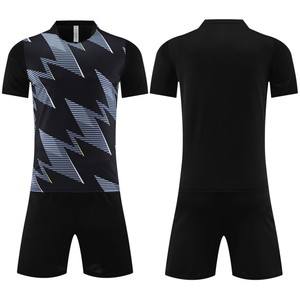 Maglia da Calcio Personalizzata di Alta Qualità Stagione 25/26 Versione Thai 100% Poliestere Stampa a Trasferimento Termico Traspirante Asciugatura Rapida Dimi - Product Image 5