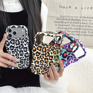 เคสโทรศัพท์ลายกันกระแทกหรูหราแบบ IMD TPU สำหรับ iPhone 16 15 14 13 Pro Max, เคสลายเสือดาวสีเบจสำหรับ iPhone 17 - Product Image 2