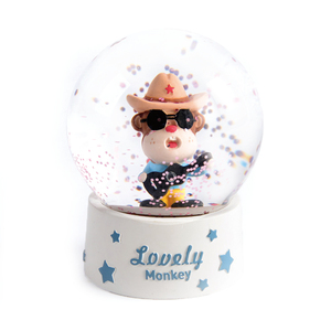 Bán Chạy Quả Cầu Tuyết Bằng Nhựa Resin Thủ Công, Quả Cầu Tuyết Động Vật Hoạt Hình Dễ Thương Polyresin Tùy Chỉnh Để Trang Trí Nhà Cửa - Product Image 6