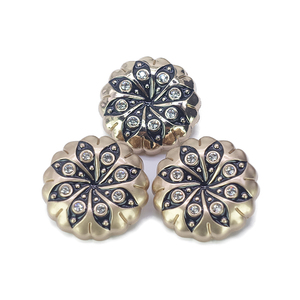 Nút may kim loại bền với thiết kế hoa Rhinestone men đen hợp kim kẽm phụ kiện quần áo - Product Image 3