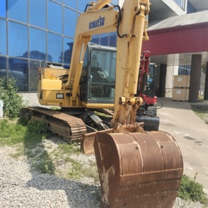 Excavatrice Komatsu PC70 d'occasion à prix abordable, 7 tonnes, mini-excavatrice sur chenilles d'occasion, petite excavatrice de construction à vendre - Product Image 3