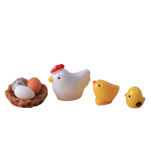 Pintoresco Nido de Pájaros Familiar - Simulación DIY de Micro-Paisaje, Adorno Pequeño Tridimensional de Resina Artesanal - Product Image 3